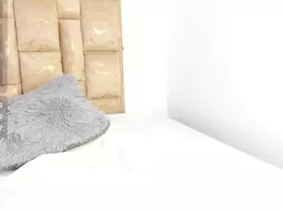Kitty's Live Sex Cam Show