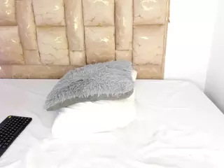 Kitty's Live Sex Cam Show