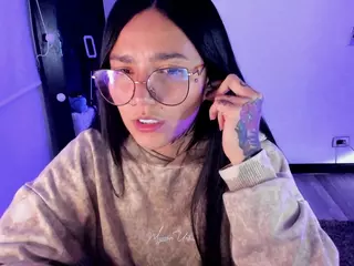 LeaSmlthv's Live Sex Cam Show