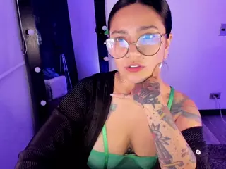LeaSmlthv's Live Sex Cam Show