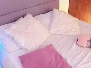 Soffy Watson's Live Sex Cam Show