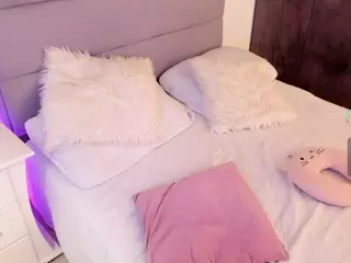 Soffy Watson's Live Sex Cam Show