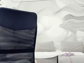 lovelyclara4u's Live Sex Cam Show