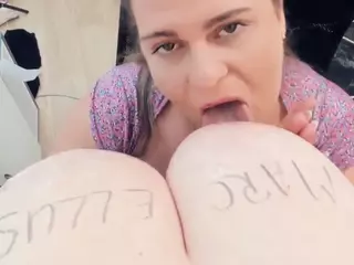 lovelyclara4u's Live Sex Cam Show