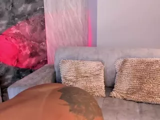 Tattoobabbyy's Live Sex Cam Show