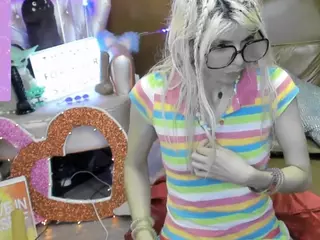 Skinnygirl's Live Sex Cam Show