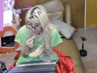 Skinnygirl's Live Sex Cam Show