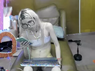 Skinnygirl's Live Sex Cam Show