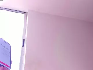 Salomme Cruz's Live Sex Cam Show