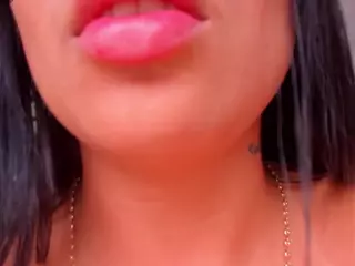 Salomme Cruz's Live Sex Cam Show