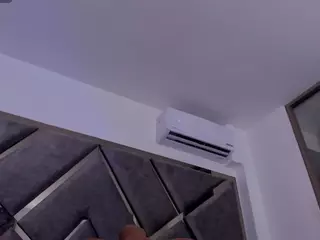 Salomme Cruz's Live Sex Cam Show