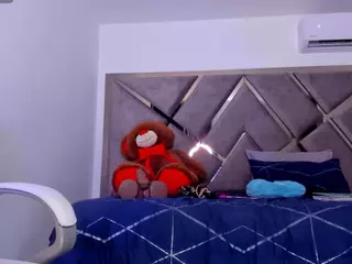 Salomme Cruz's Live Sex Cam Show