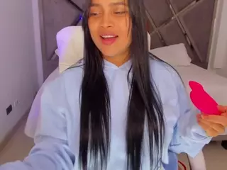 Salomme Cruz's Live Sex Cam Show