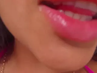 Salomme Cruz's Live Sex Cam Show