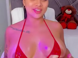 Salomme Cruz's Live Sex Cam Show