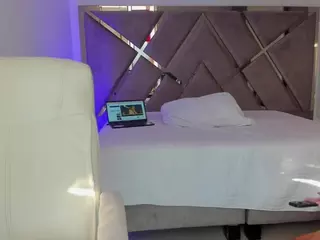 Salomme Cruz's Live Sex Cam Show