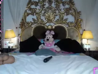 vannesahills's Live Sex Cam Show