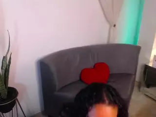vannesahills's Live Sex Cam Show