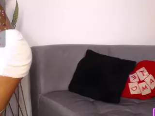 vannesahills's Live Sex Cam Show
