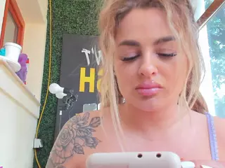 candyteen's Live Sex Cam Show