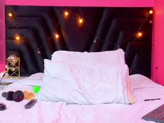 mariahblack's Live Sex Cam Show