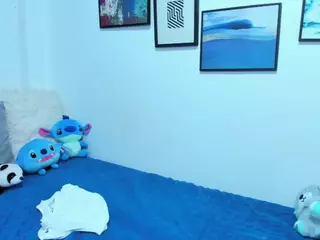 nadiablack's Live Sex Cam Show