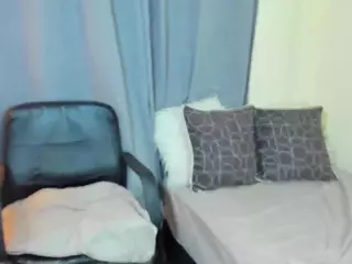 nadiablack's Live Sex Cam Show