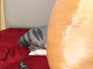 NahomyFox's Live Sex Cam Show