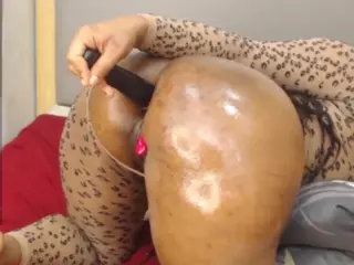 NahomyFox's Live Sex Cam Show