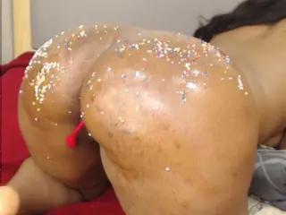 NahomyFox's Live Sex Cam Show