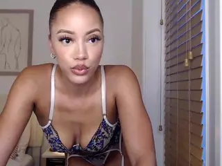 Ava's Live Sex Cam Show