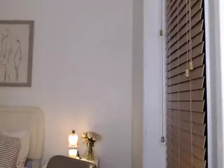 Ava's Live Sex Cam Show