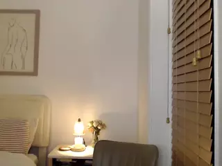 Ava's Live Sex Cam Show