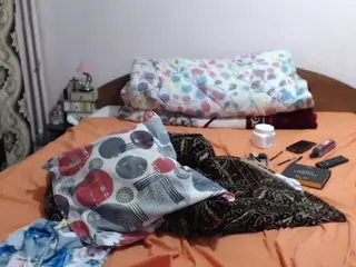 queentwerk's Live Sex Cam Show