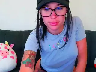 Tight Tiny MILF's Live Sex Cam Show