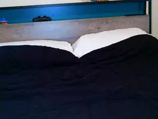 Tight Tiny MILF's Live Sex Cam Show