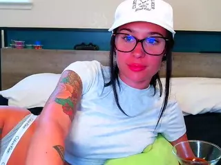 Tight Tiny MILF's Live Sex Cam Show
