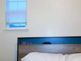 Tight Tiny MILF's Live Sex Cam Show