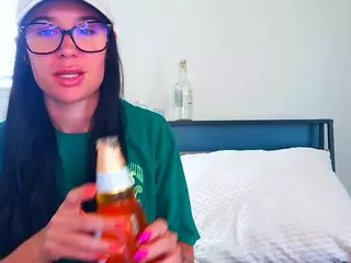 Tight Tiny MILF's Live Sex Cam Show
