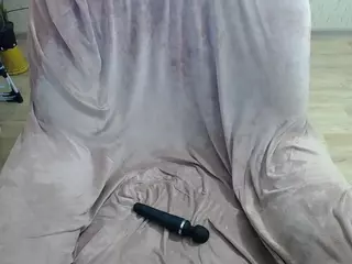 gigisquirter's Live Sex Cam Show