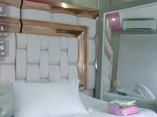 veronica's Live Sex Cam Show