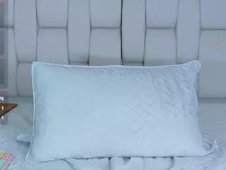 veronica's Live Sex Cam Show