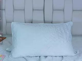 veronica's Live Sex Cam Show
