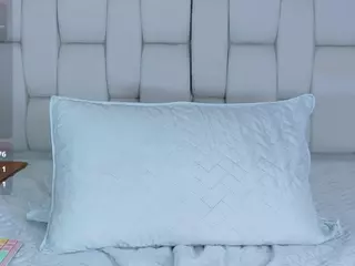 veronica's Live Sex Cam Show