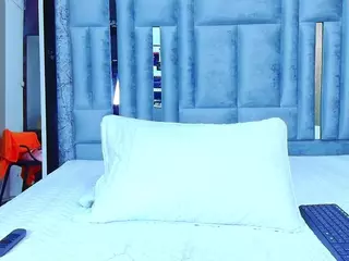 veronica's Live Sex Cam Show