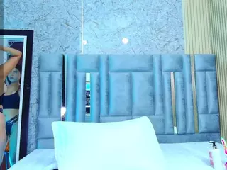 veronica's Live Sex Cam Show