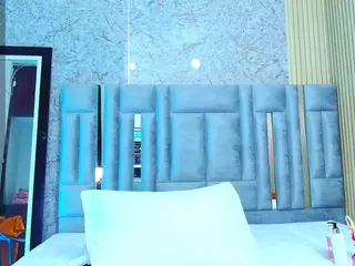 veronica's Live Sex Cam Show