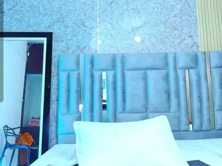 veronica's Live Sex Cam Show