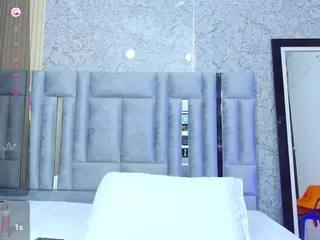 veronica's Live Sex Cam Show