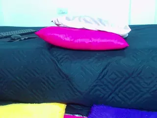 alejandrahottx1's Live Sex Cam Show